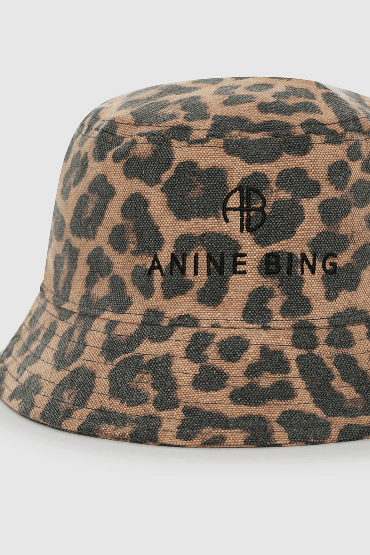 Nicks Leopard Bucket Hat