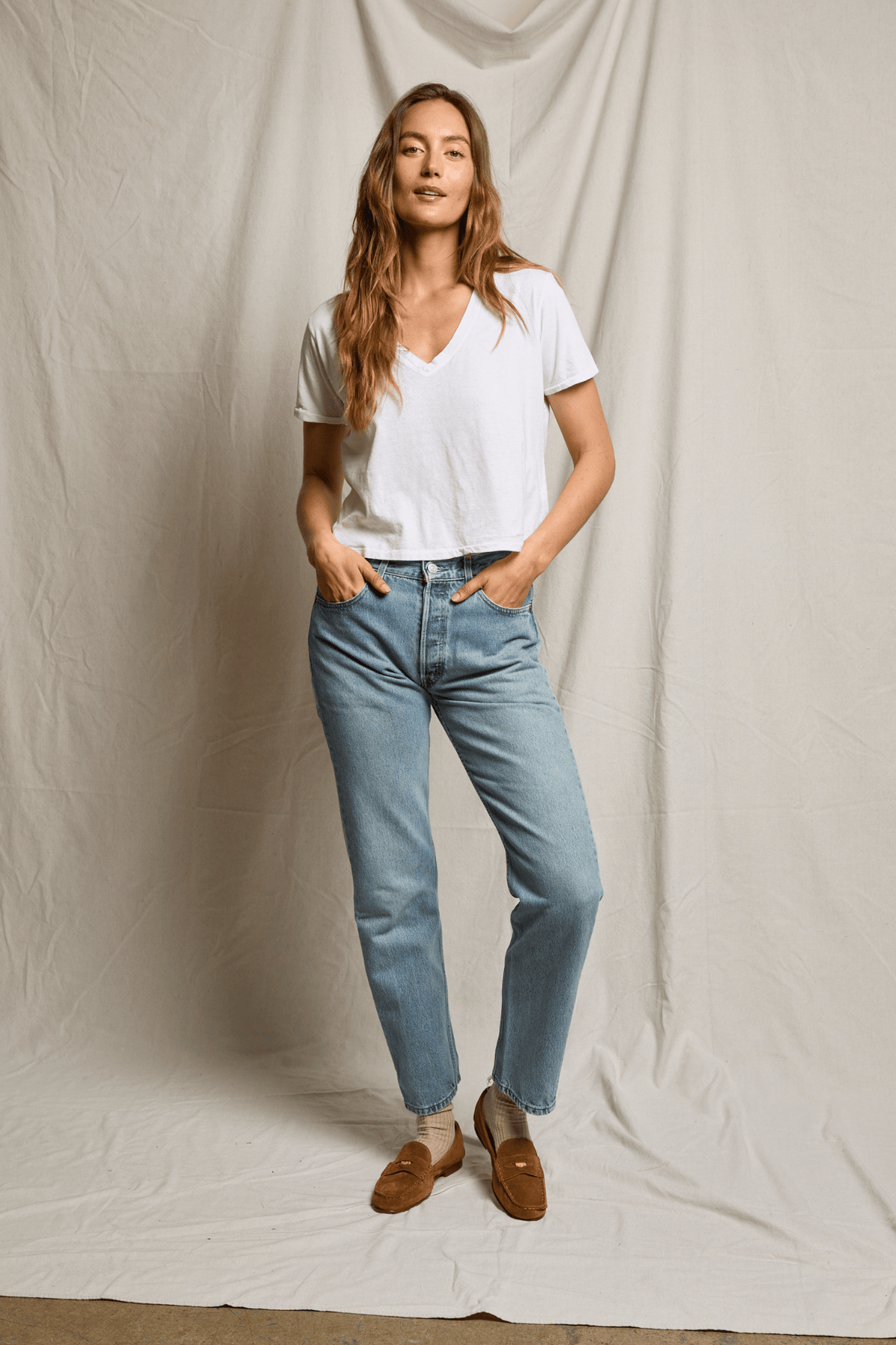 Perfectwhitetee Beckett Crispy Cotton V Neck Tee White