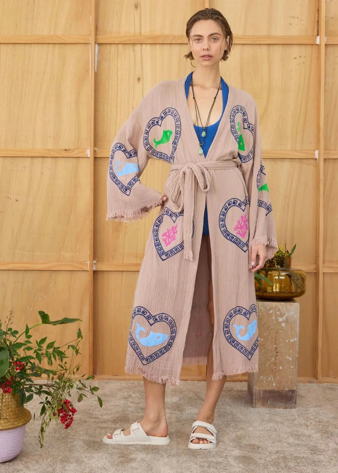 Tan Long Robe Sardine Coral