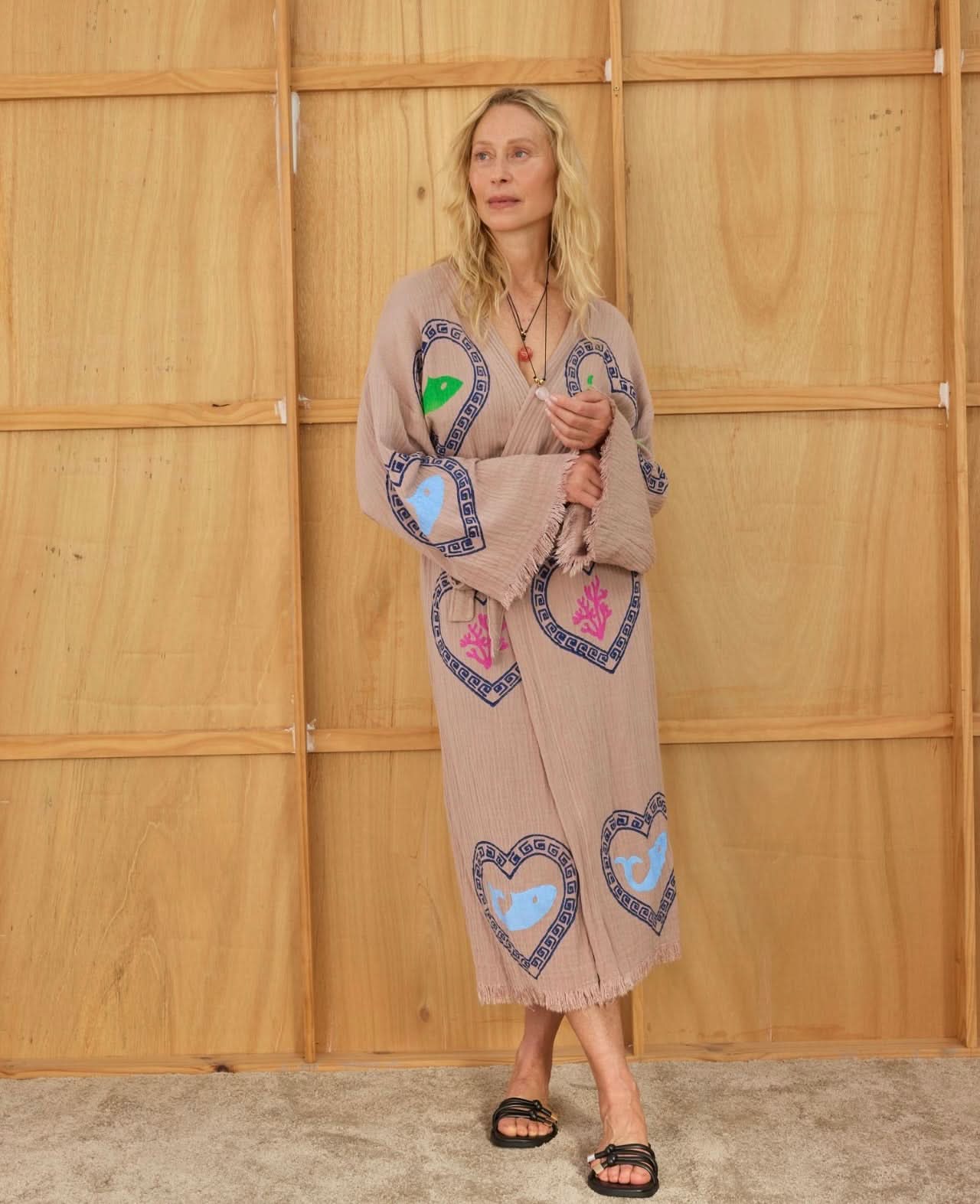 Tan Long Robe Sardine Coral