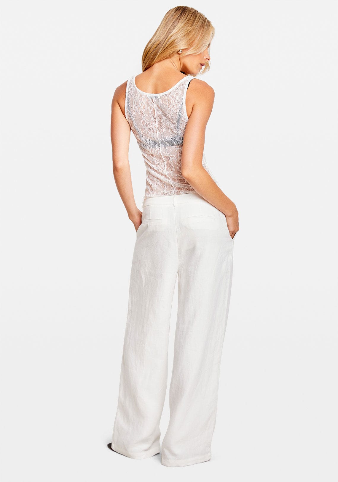 Lace Scoop Tank White