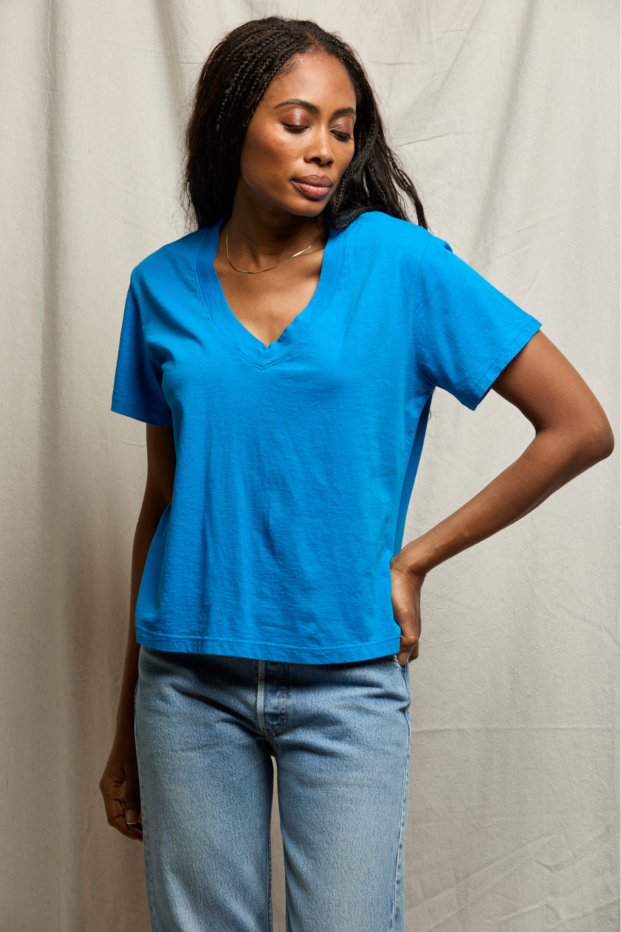 Hendrix V-Neck Tee Cobalt