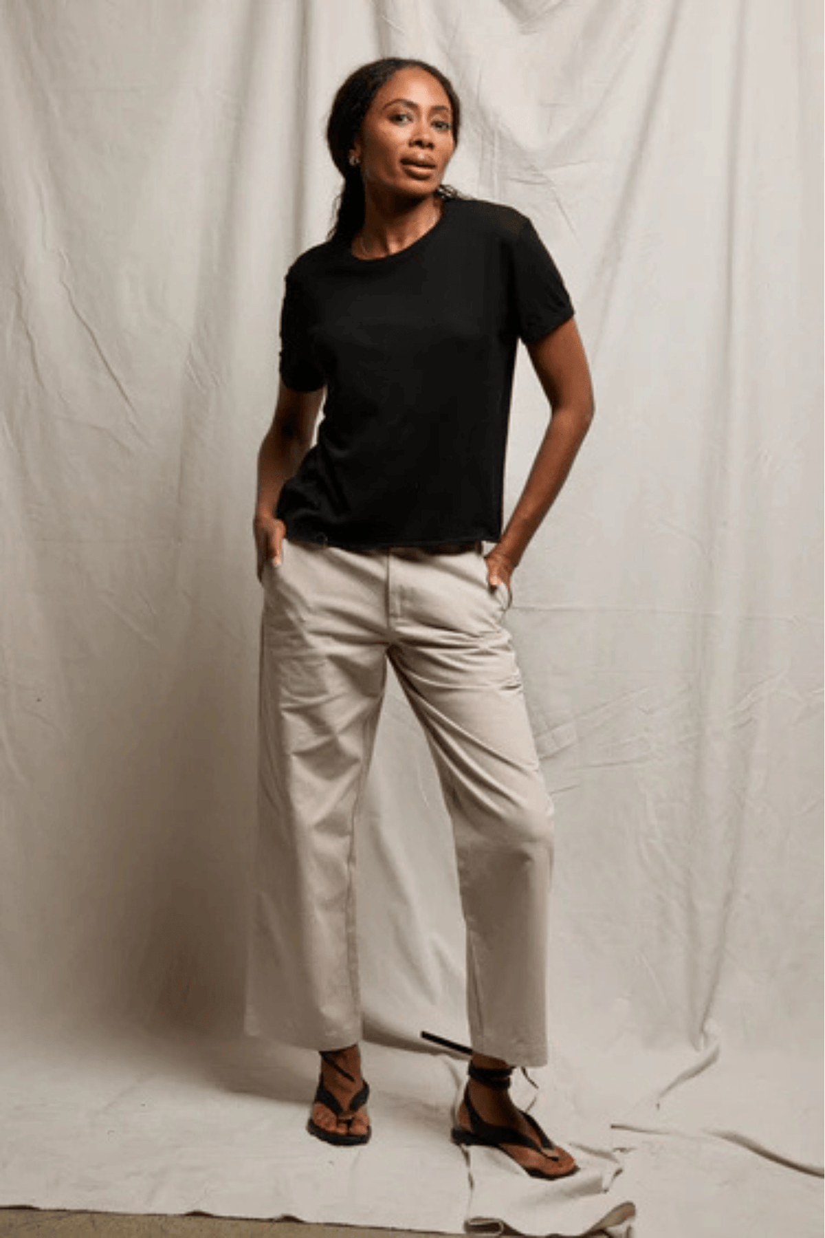 Perfectwhitetee Sofia Binded Crew Neck True Black
