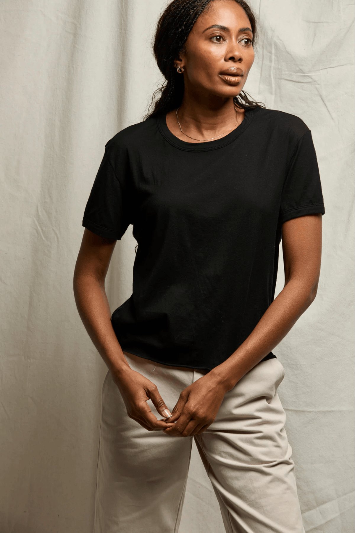 Perfectwhitetee Sofia Binded Crew Neck True Black