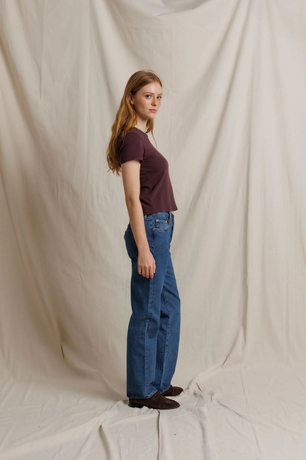 Perfect White Tee Lisa Recycle Cotton Slim Crew Tee Cherry Lacquer