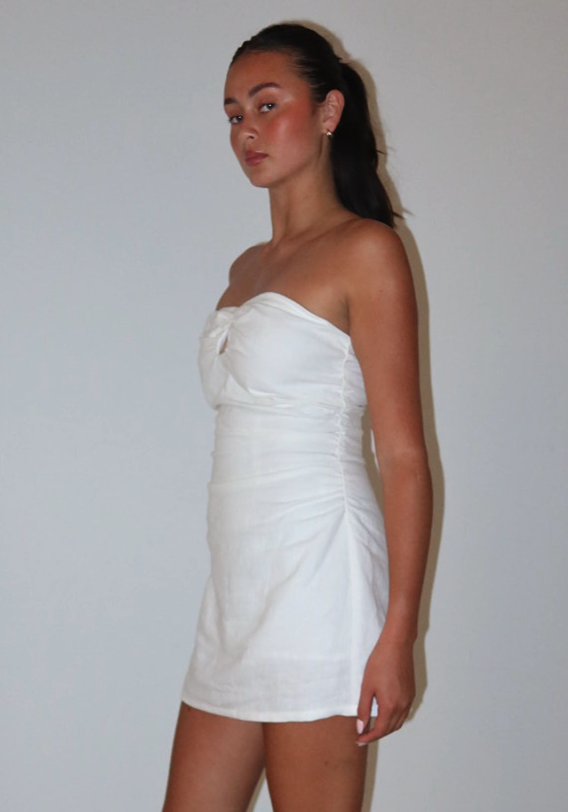 Key Hole Linen Mini Dress White