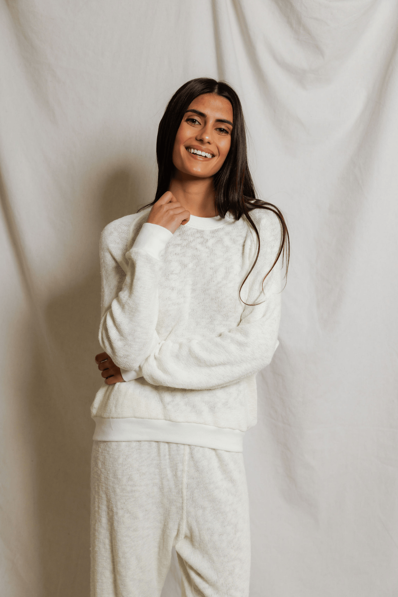Perfectwhitetee Aulani Raglan Sweatshirt Natural