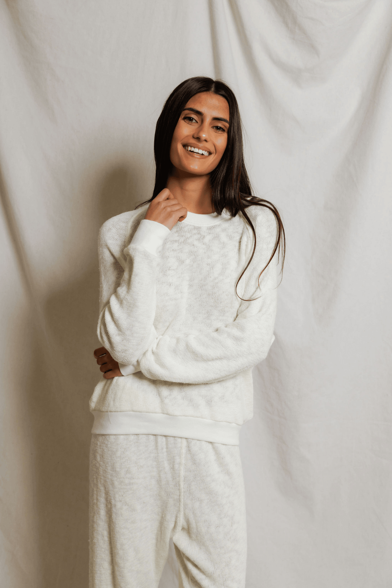 Perfectwhitetee Aulani Raglan Sweatshirt Natural