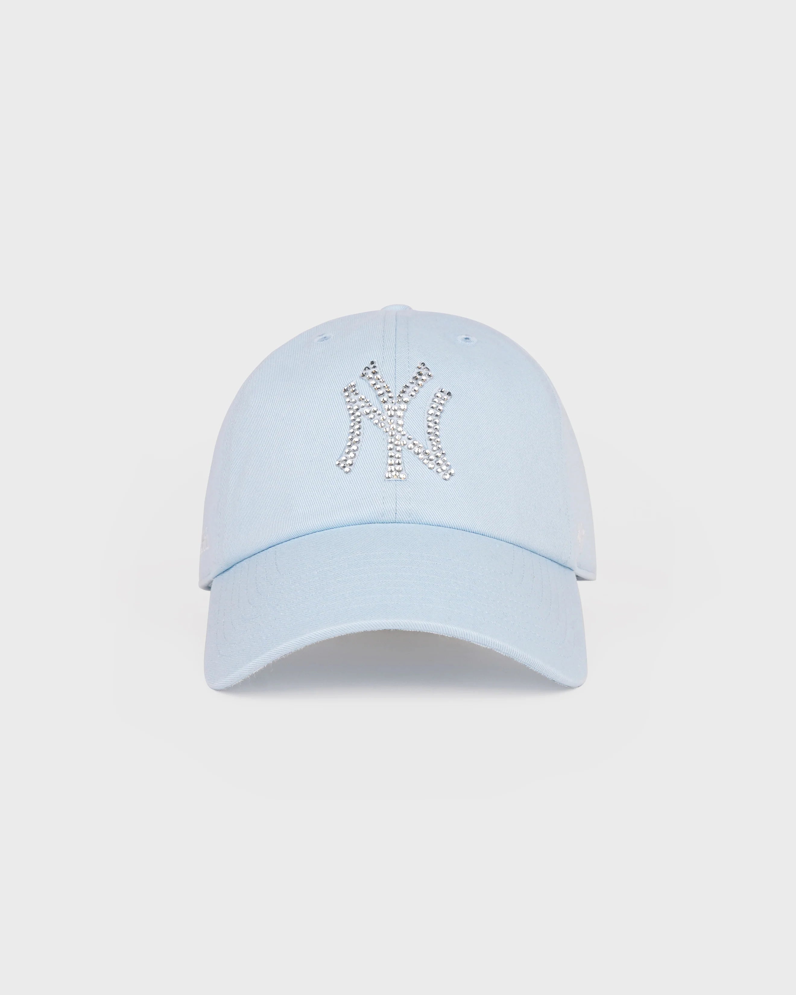 Sporty & Rich Yankees Krystal Hat Ciel/White