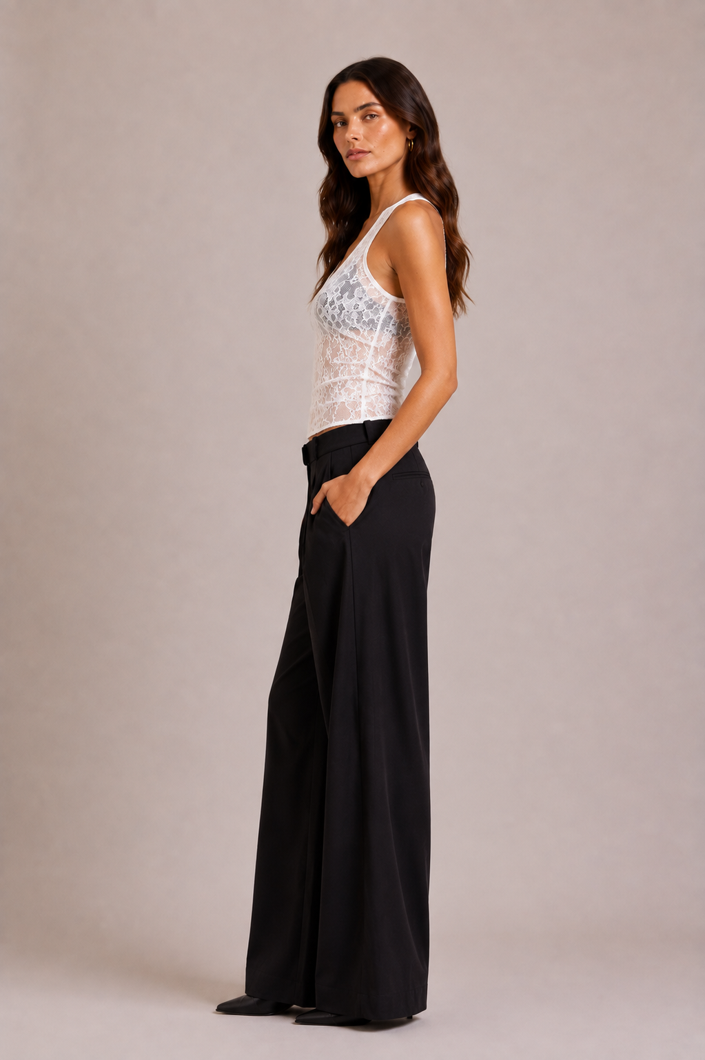 Chosen By Tuchuzy Lace Scoop Tank White