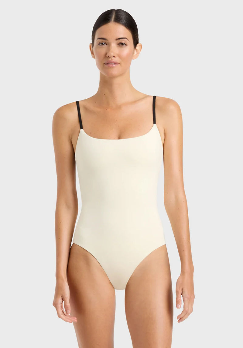 BIANCA ONE PIECE PORCELAIN