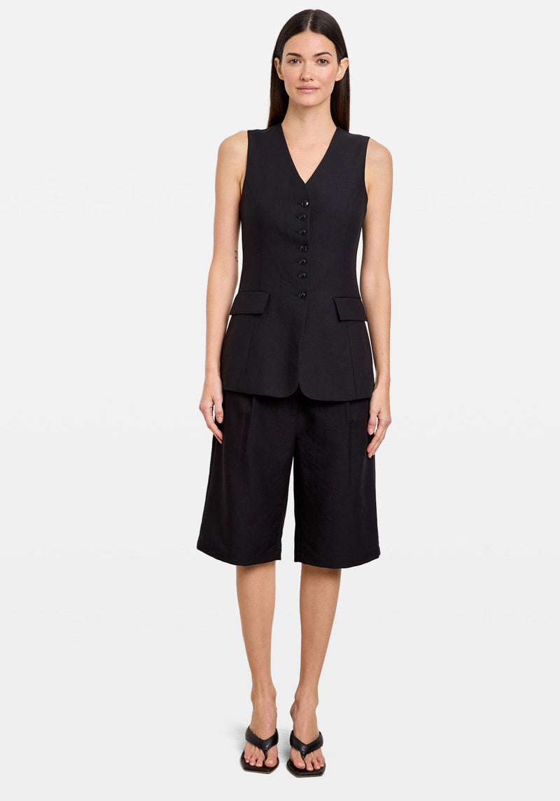 TAILORED BERMUDA SHORT BLACK