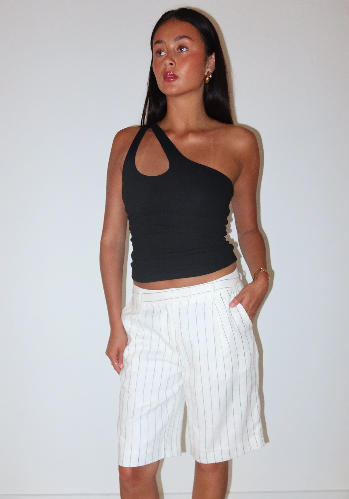 Pinstripe Linen Bermuda Short White