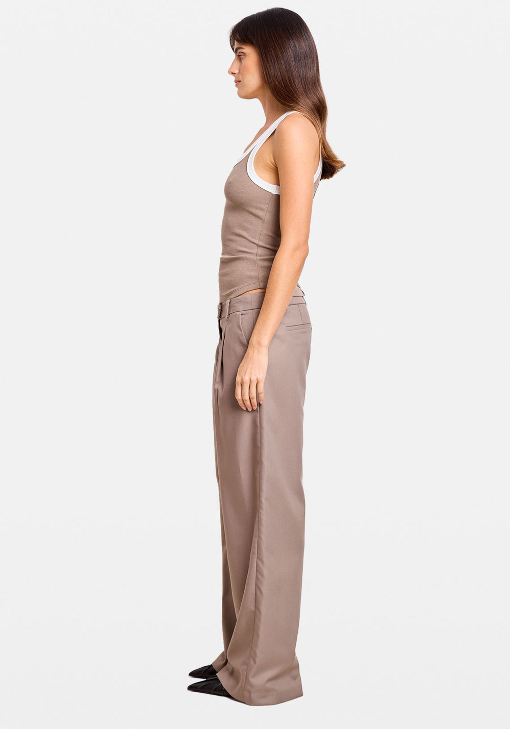 SCOOP TANK TAUPE / WHITE