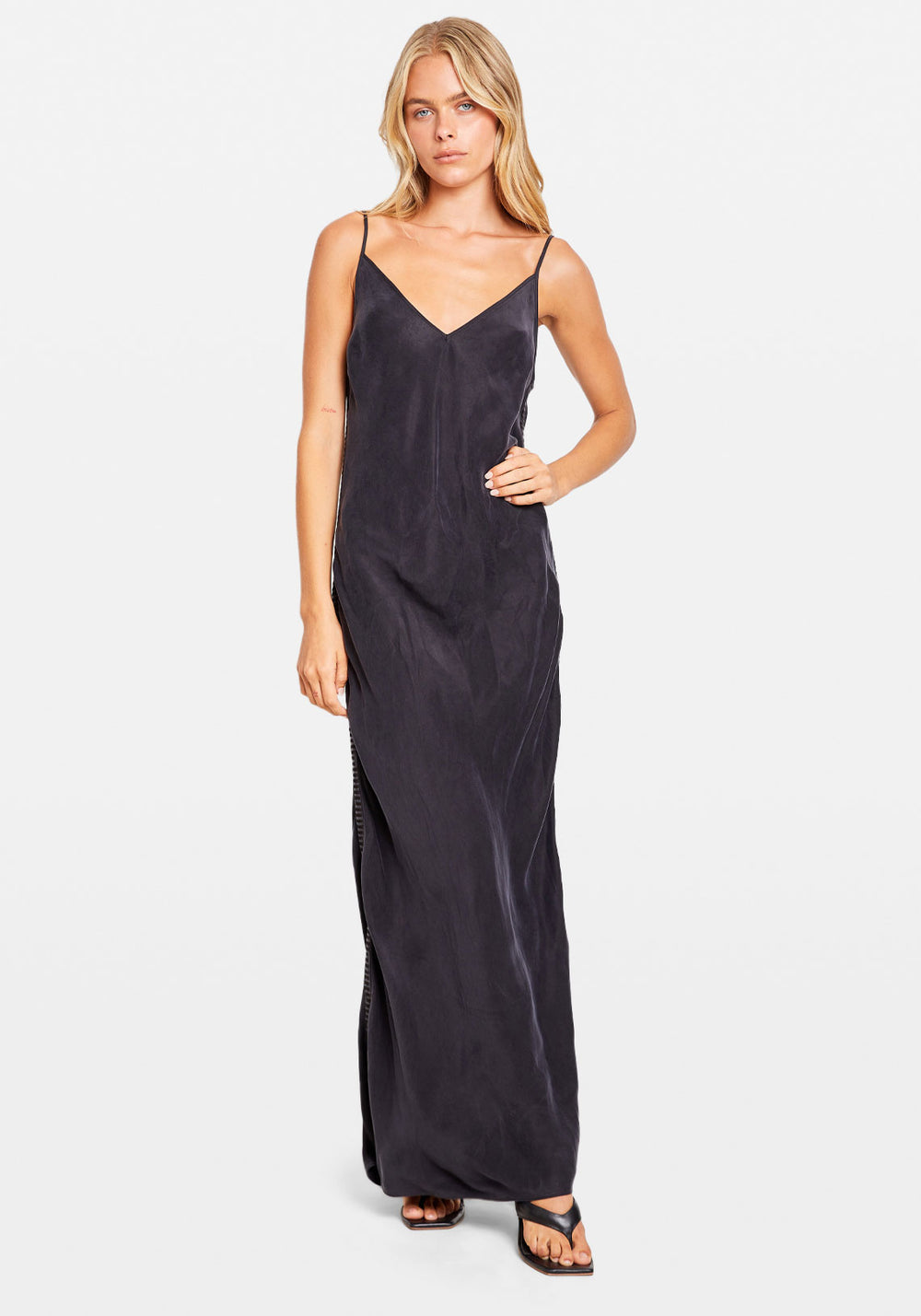 EDEN NIGHT EMBROIDERED MAXI DRESS BLACK