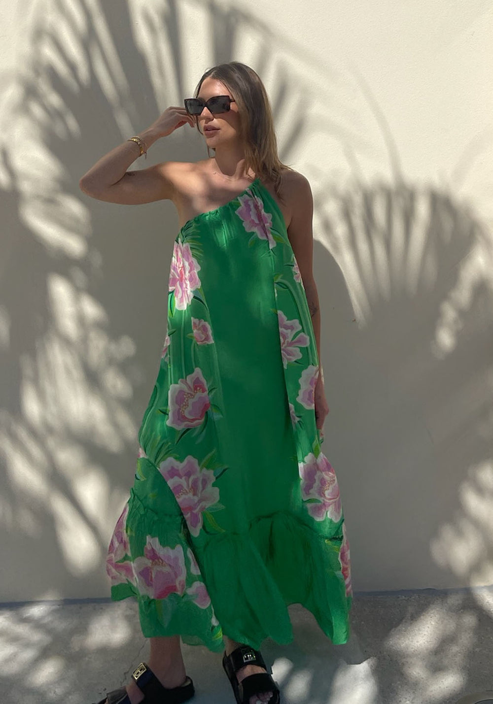 FLORAL VIBING GREEN MAXI DRESS