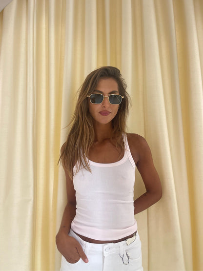 90&