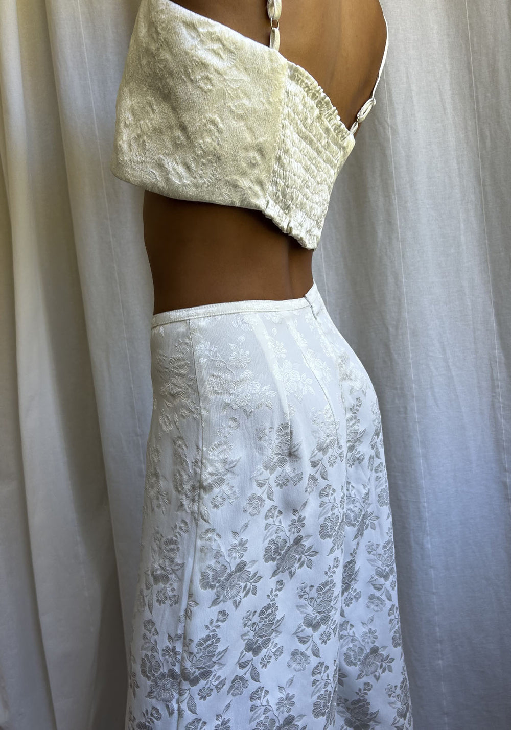 WIDE LINE PANT WHITE FLOWER