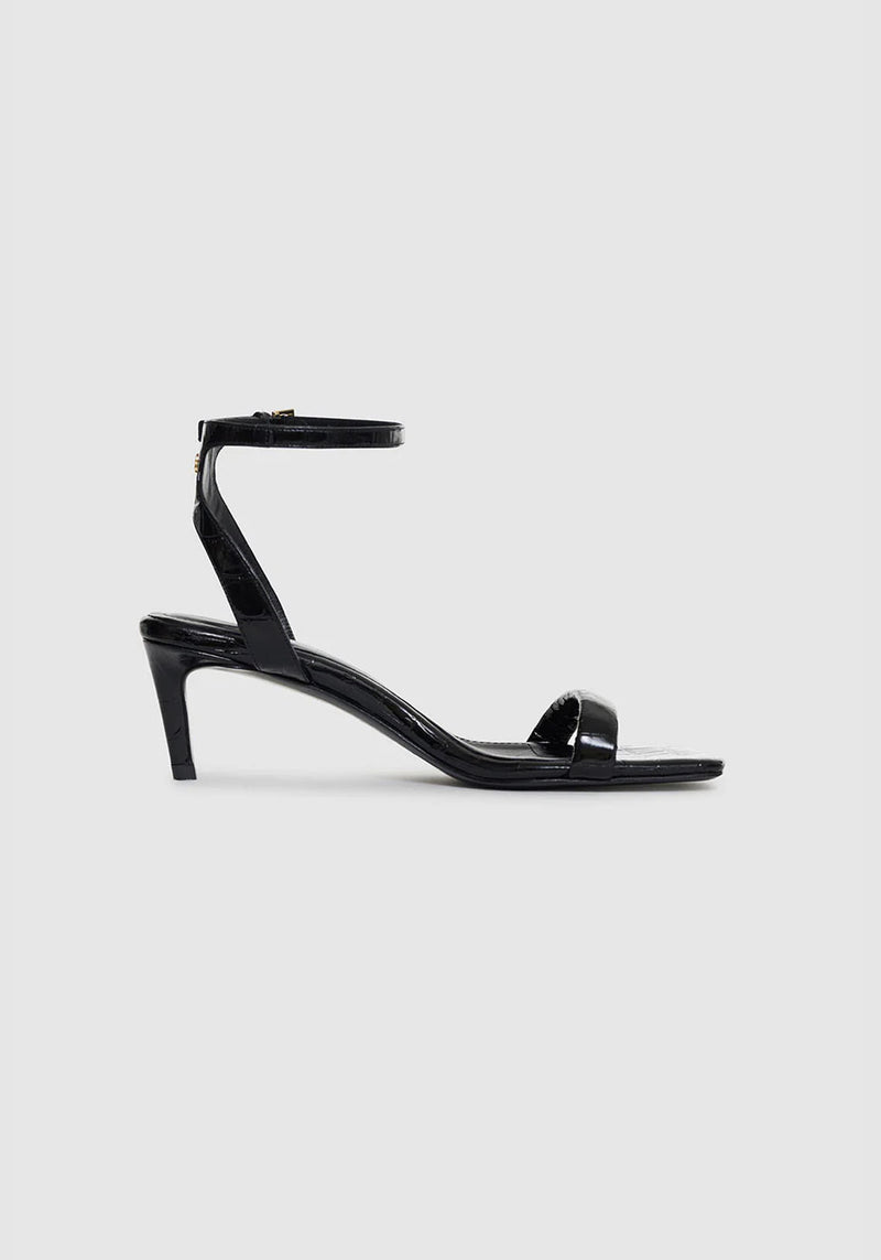 CORA SANDALS BLACK EMBOSSED