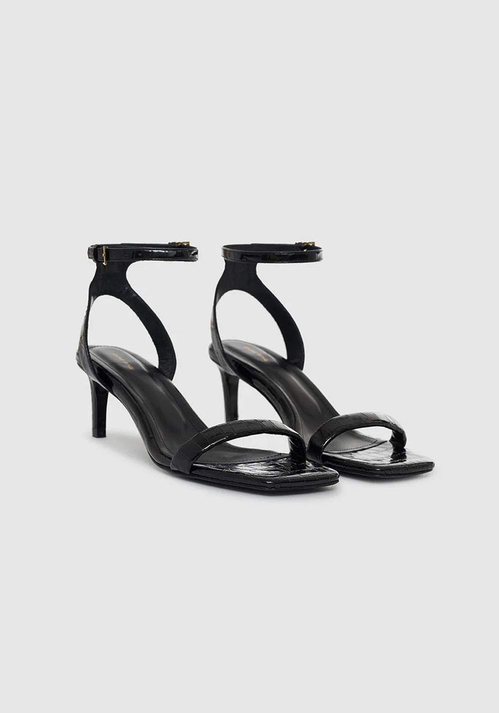 CORA SANDALS BLACK EMBOSSED