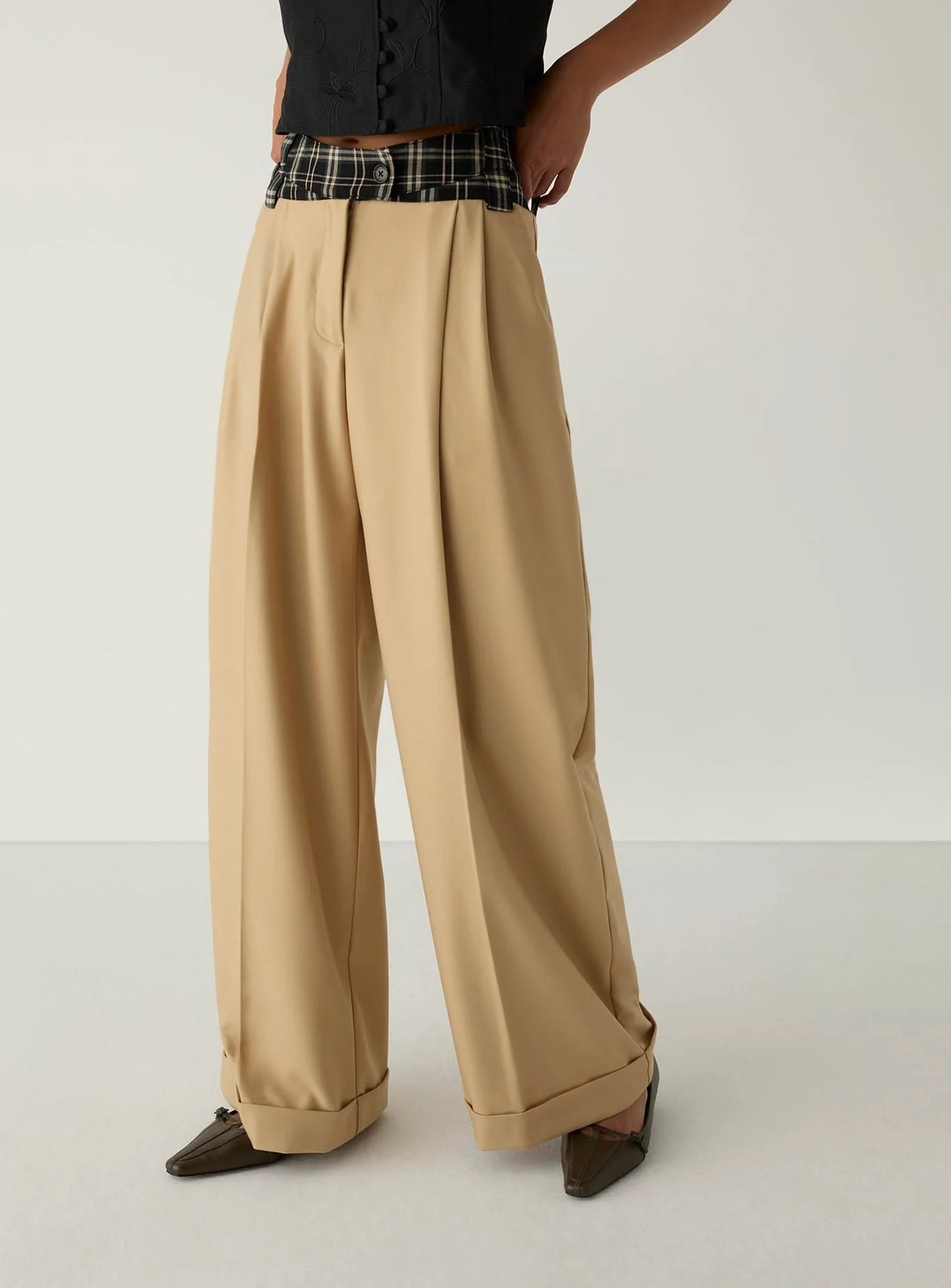 LAAGAM Smith Sand Tailored Pants