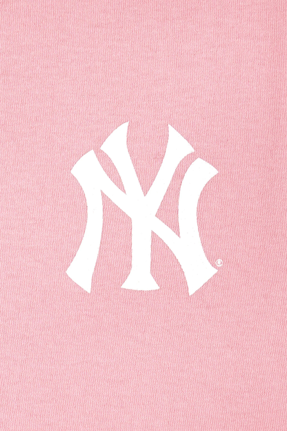 Sporty &amp; Rich Yankees Arch Tshirt Candy/White