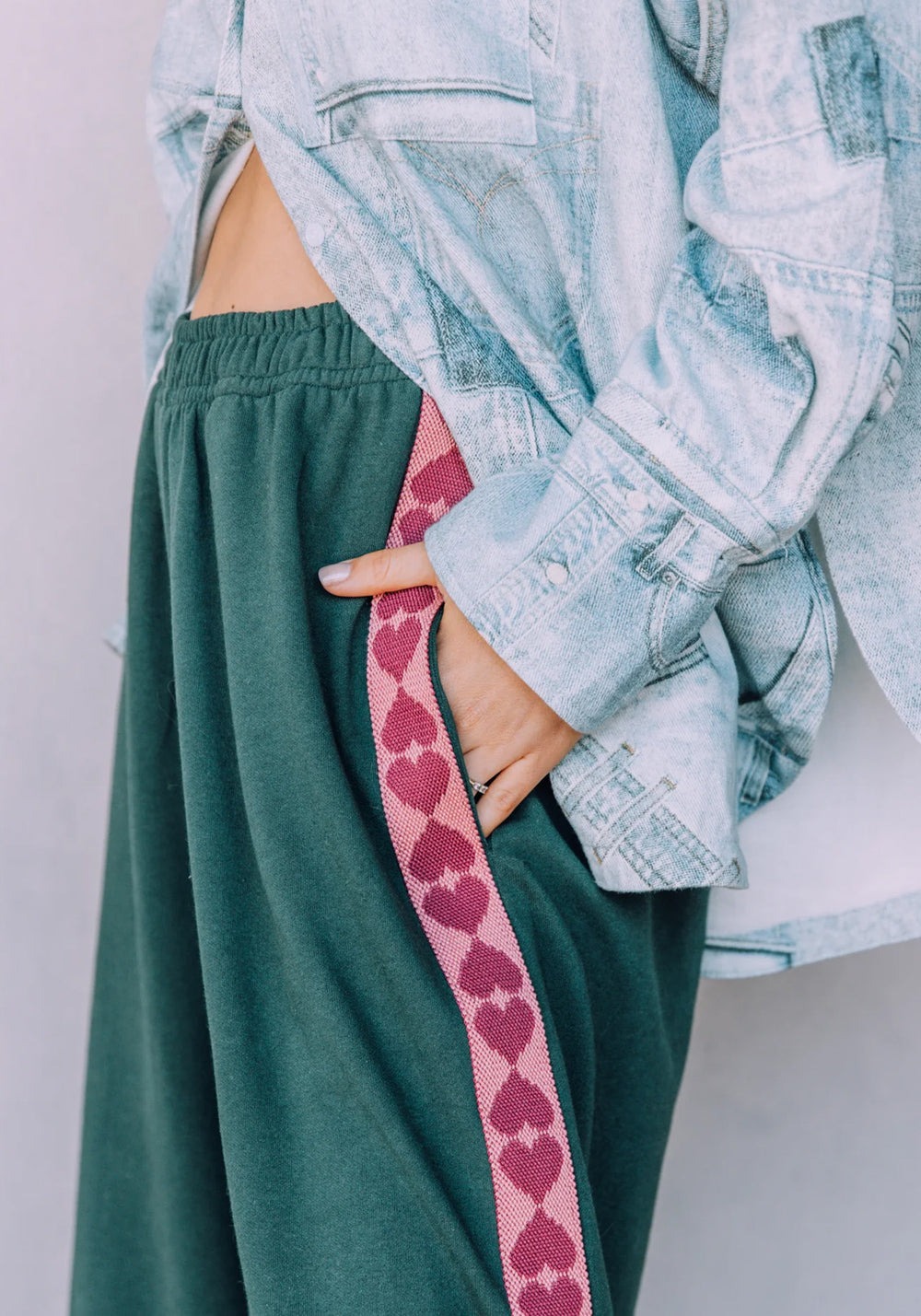 RAVING HEARTS PANTS - GREEN