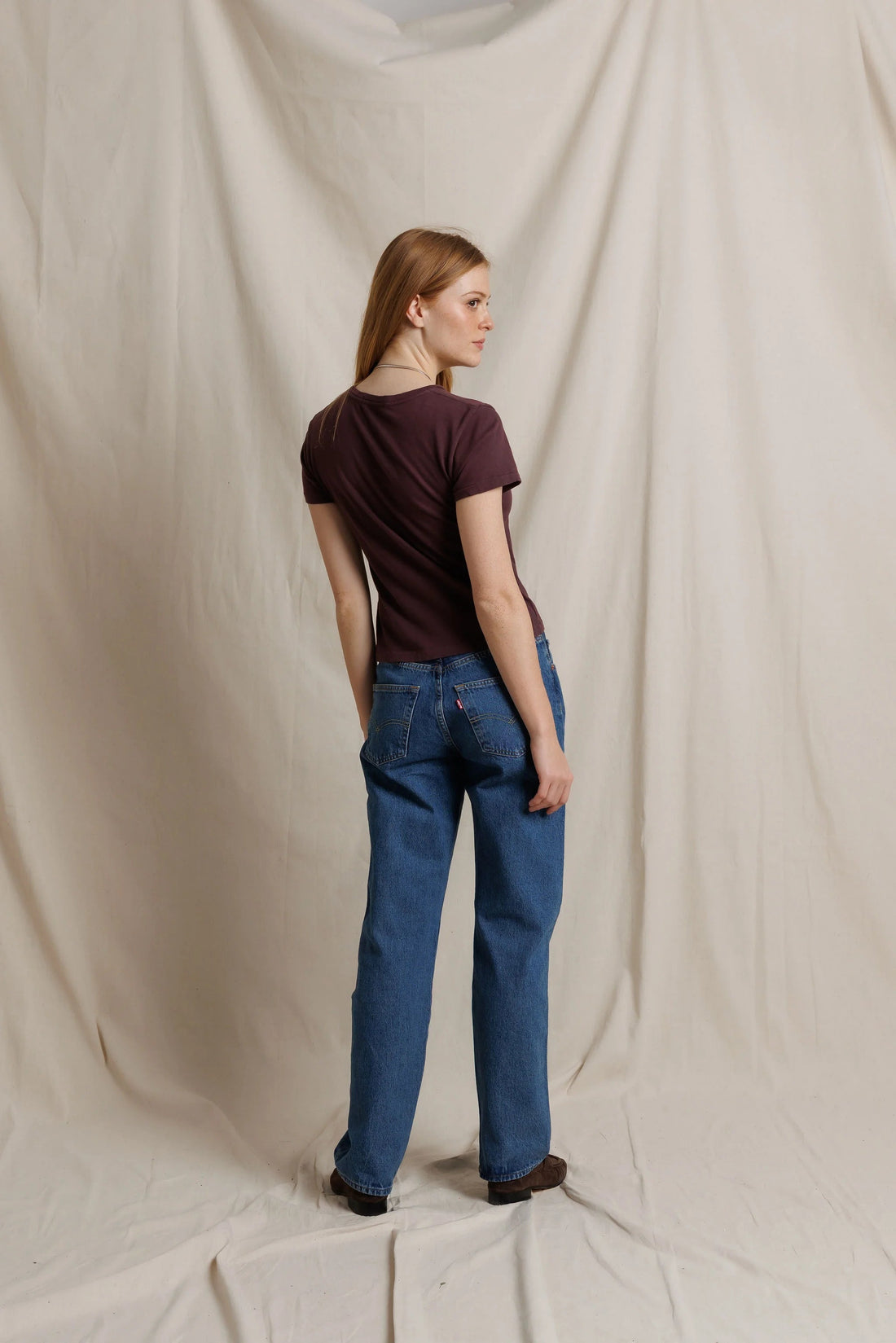 Perfect White Tee Lisa Recycle Cotton Slim Crew Tee Cherry Lacquer