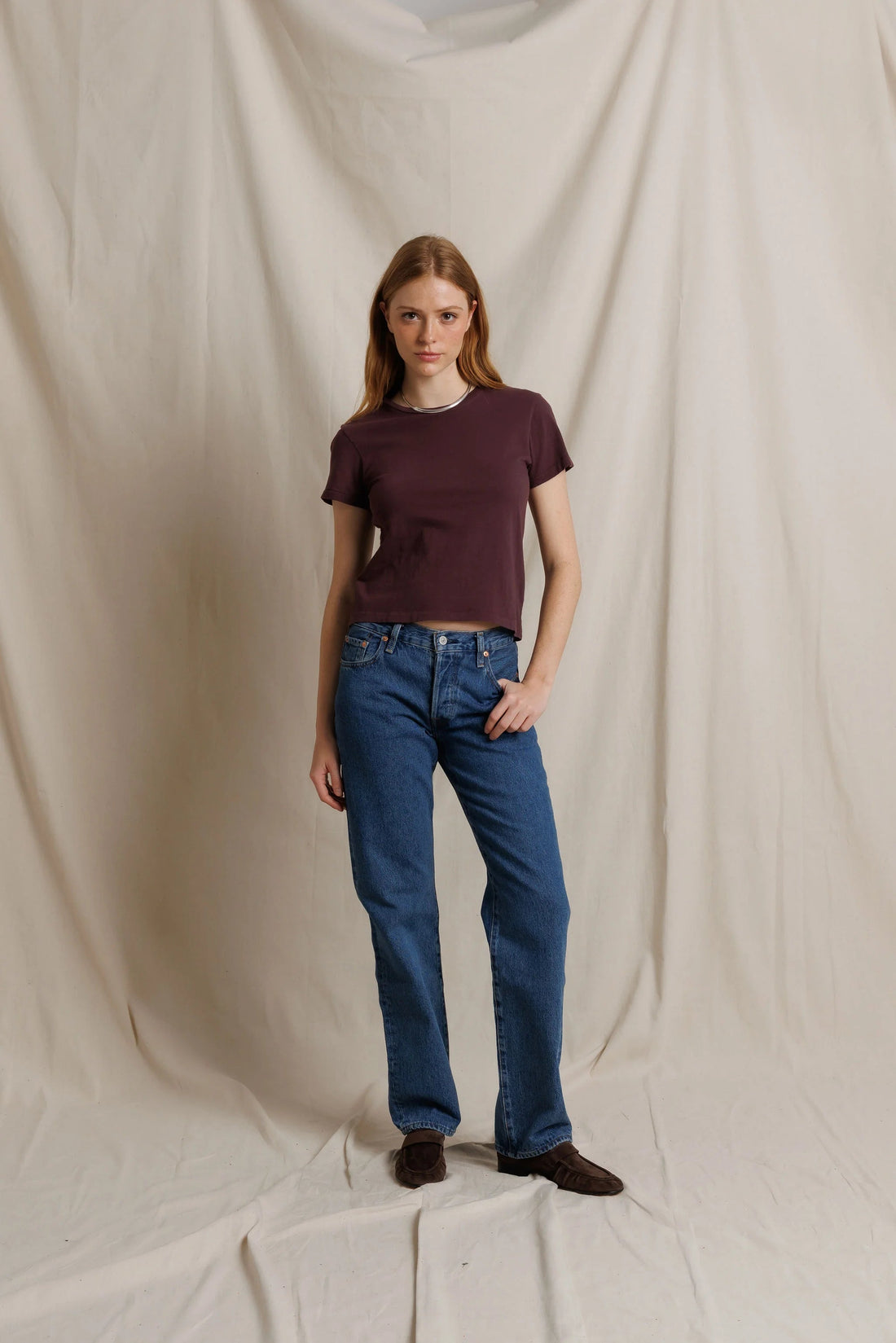 Perfect White Tee Lisa Recycle Cotton Slim Crew Tee Cherry Lacquer