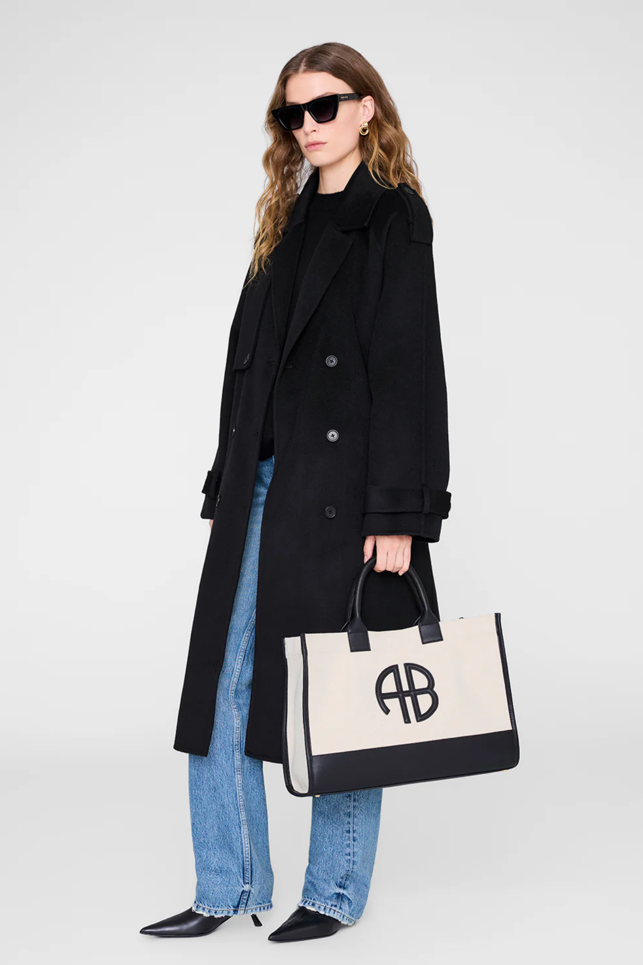 Medium Lara Tote Natural Canvas