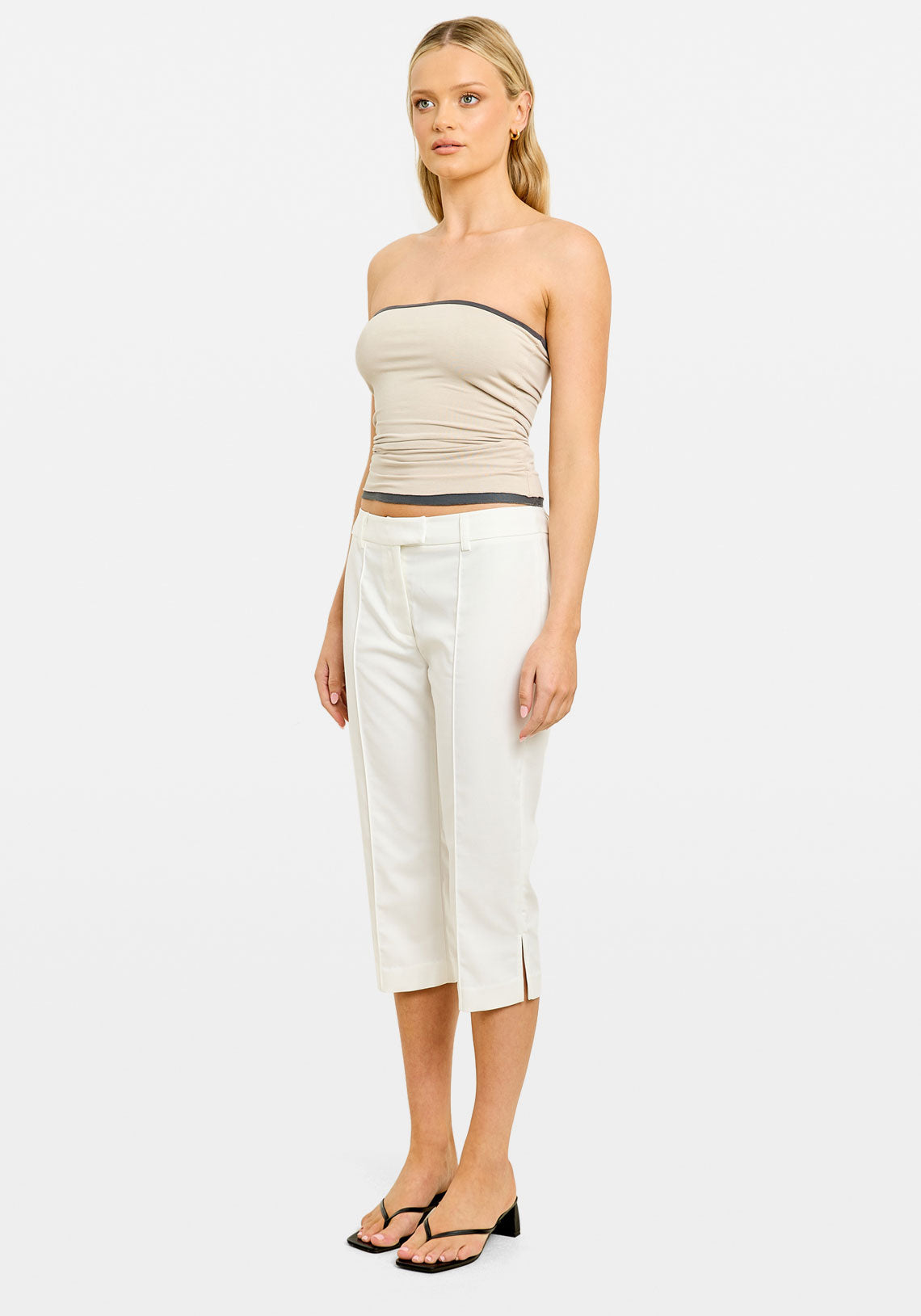 Aisha Capri Pant White