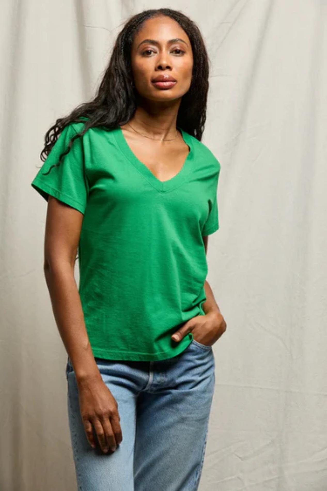 Hendrix V-Neck Tee Grass