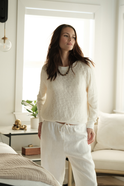 Perfectwhitetee Aulani Raglan Sweatshirt Natural