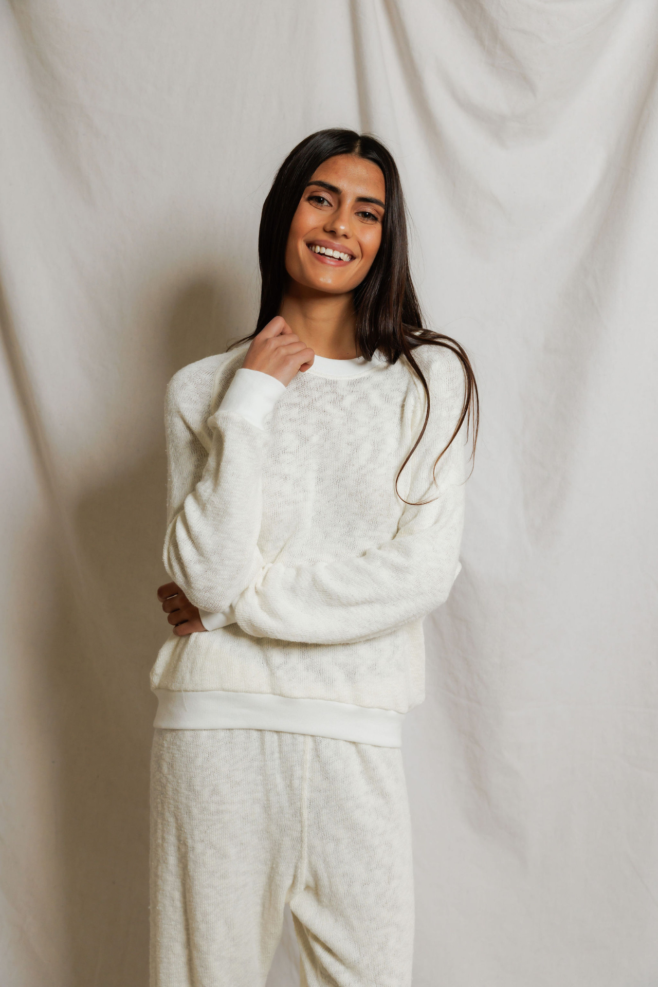 Perfectwhitetee Aulani Raglan Sweatshirt Natural