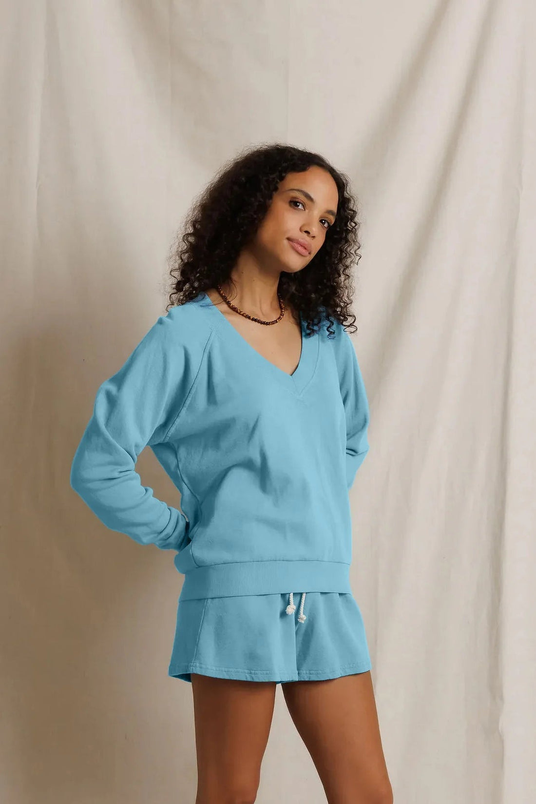 Perfect White Tee Sinead Relaxed French Terry V Neck Sweatshirt Milky Blue