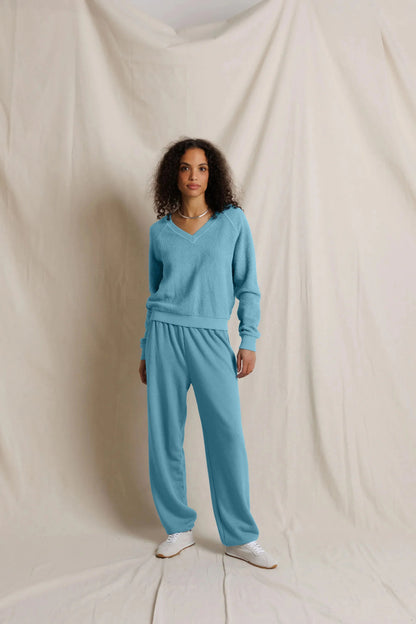 Perfect White Tee Zuri Reverse Fleece V Neck Sweatshirt Milky Blue