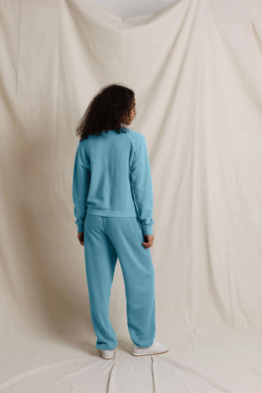 Perfect White Tee Zuri Reverse Fleece V Neck Sweatshirt Milky Blue