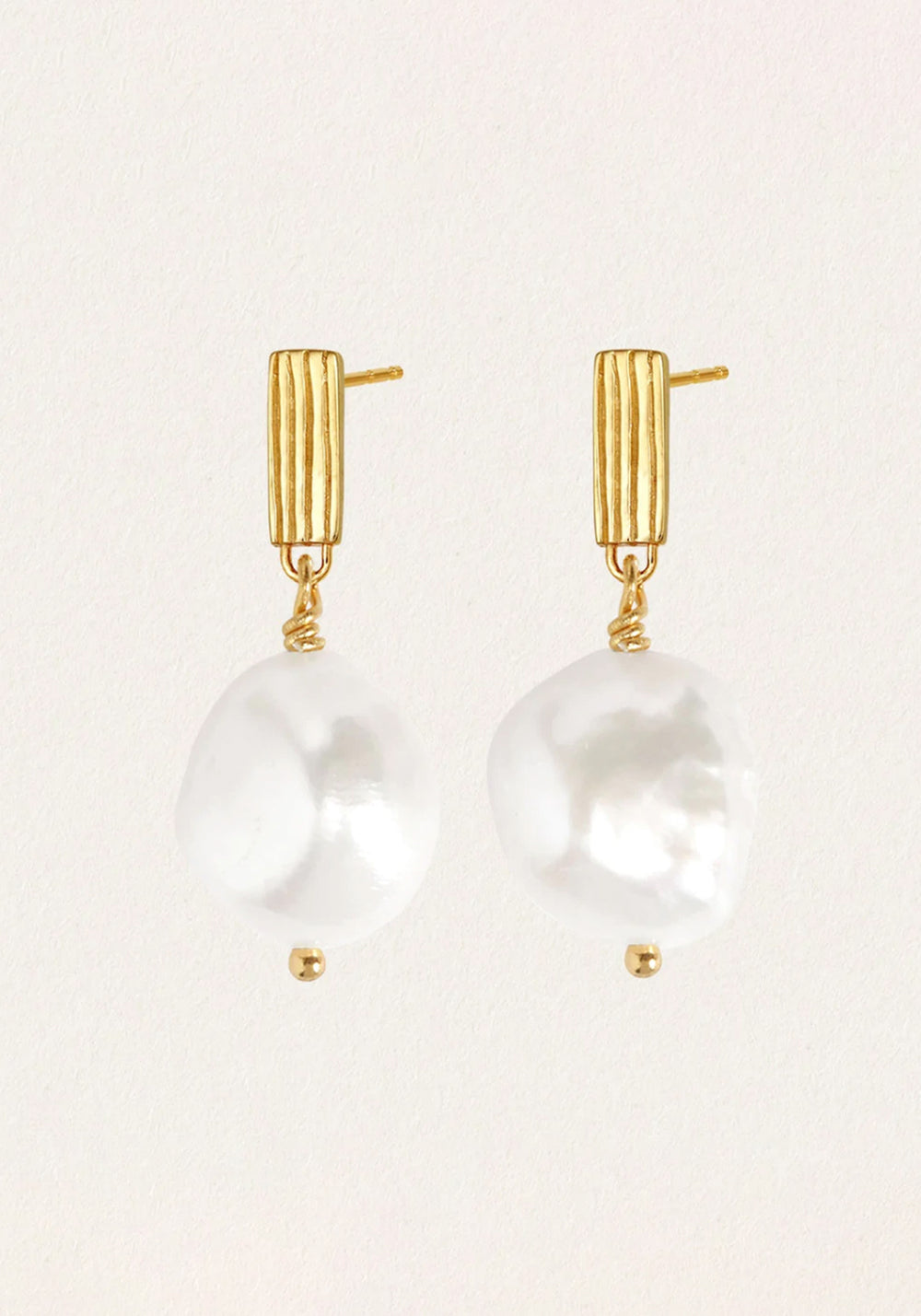 BAROQUE PEARL EARRINGS GOLD